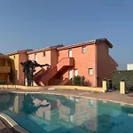Charming Sea-view With Pool Apartmán *