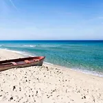 Charming Sea-view With Pool Apartmán Badesi