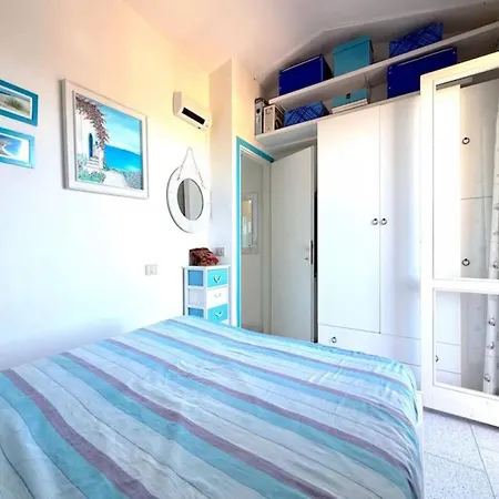 Charming Sea-view With Pool Appartement